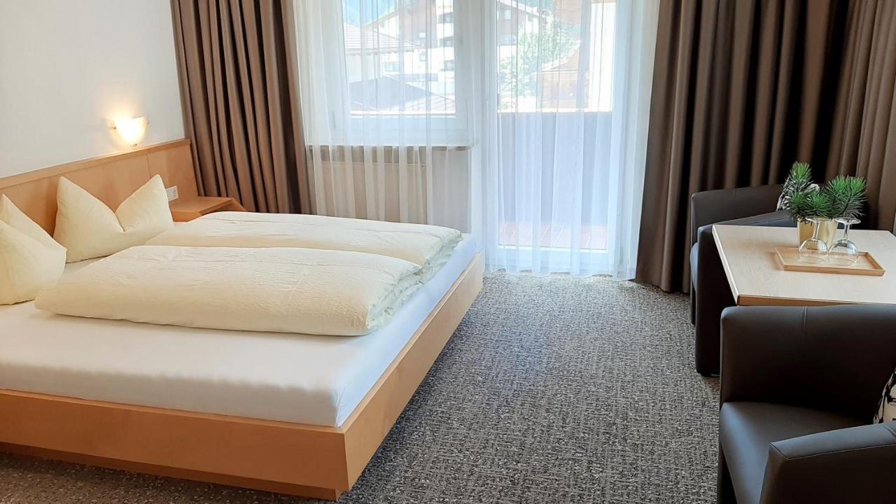Hotel Garni Bergland Нойштифт-им-Штубайталь Экстерьер фото